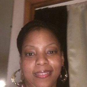 Meet your Posher, Anntoinette